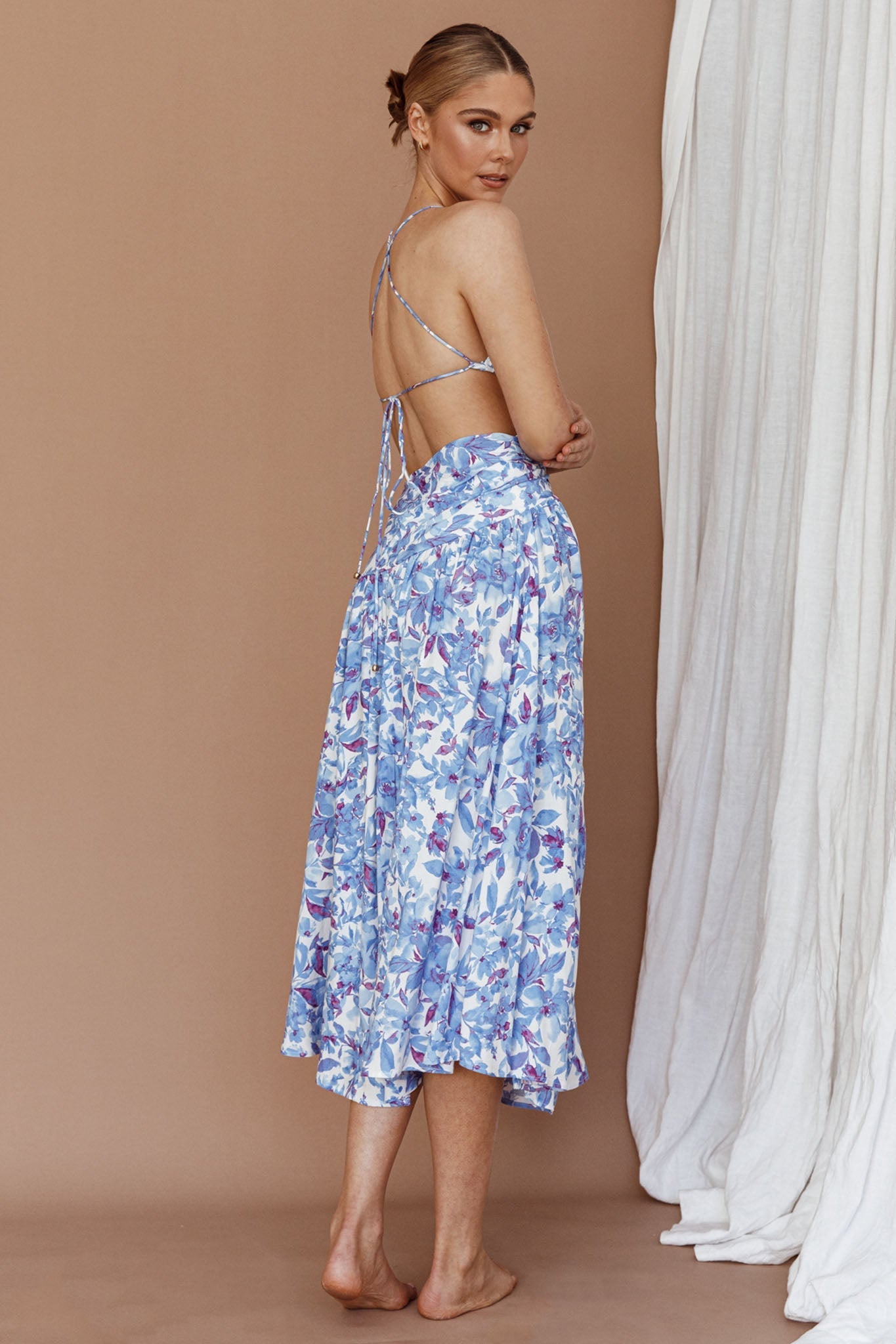 Destination Open Back Midi Dress Floral Blue