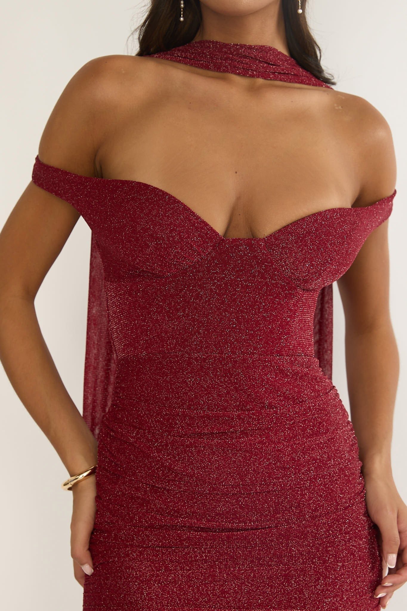 Delora Off-Shoulder Scarf Maxi Dress Red