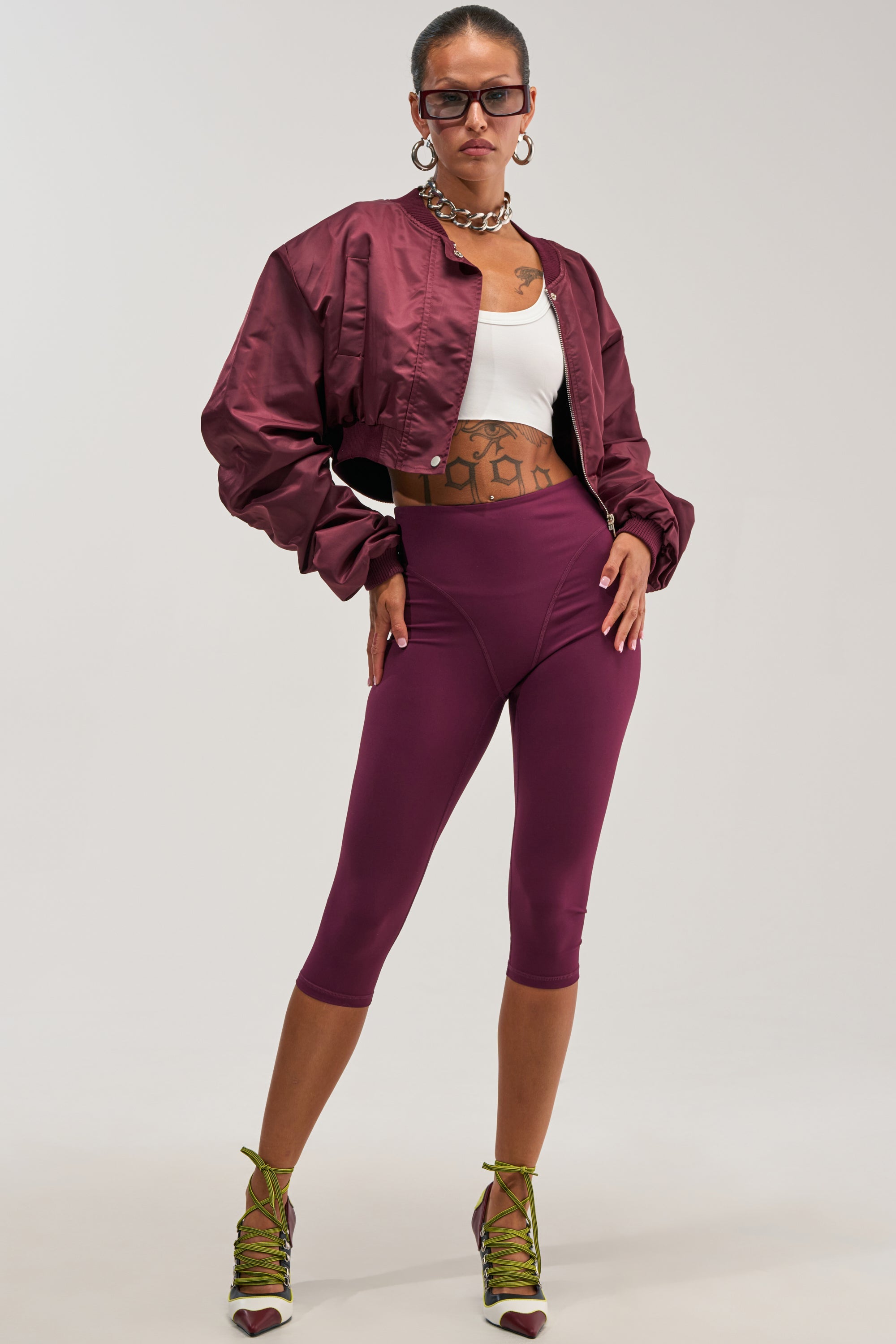 TAKE IT EASY CROPPED BOMBER IN BURGUNDY