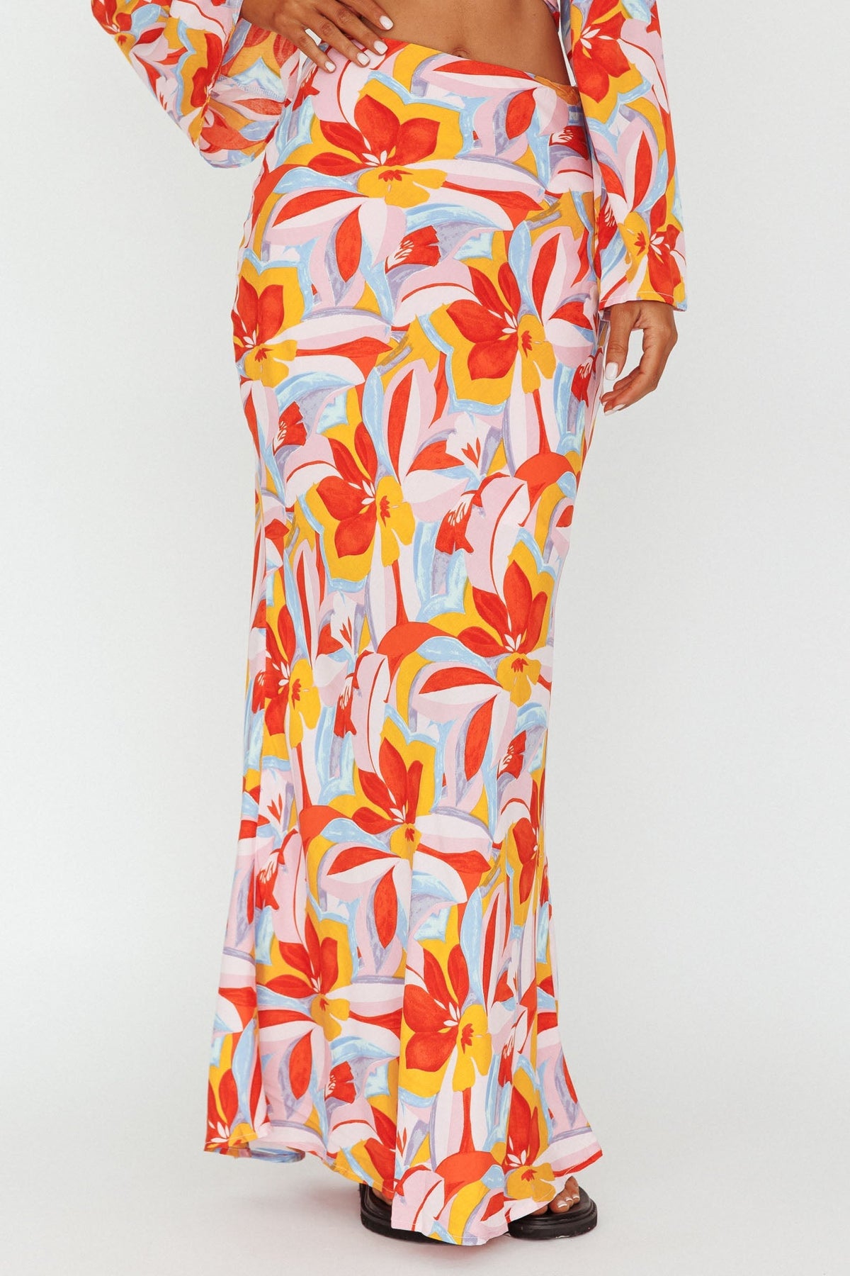 Avalo Mermaid Maxi Skirt Floral Pink