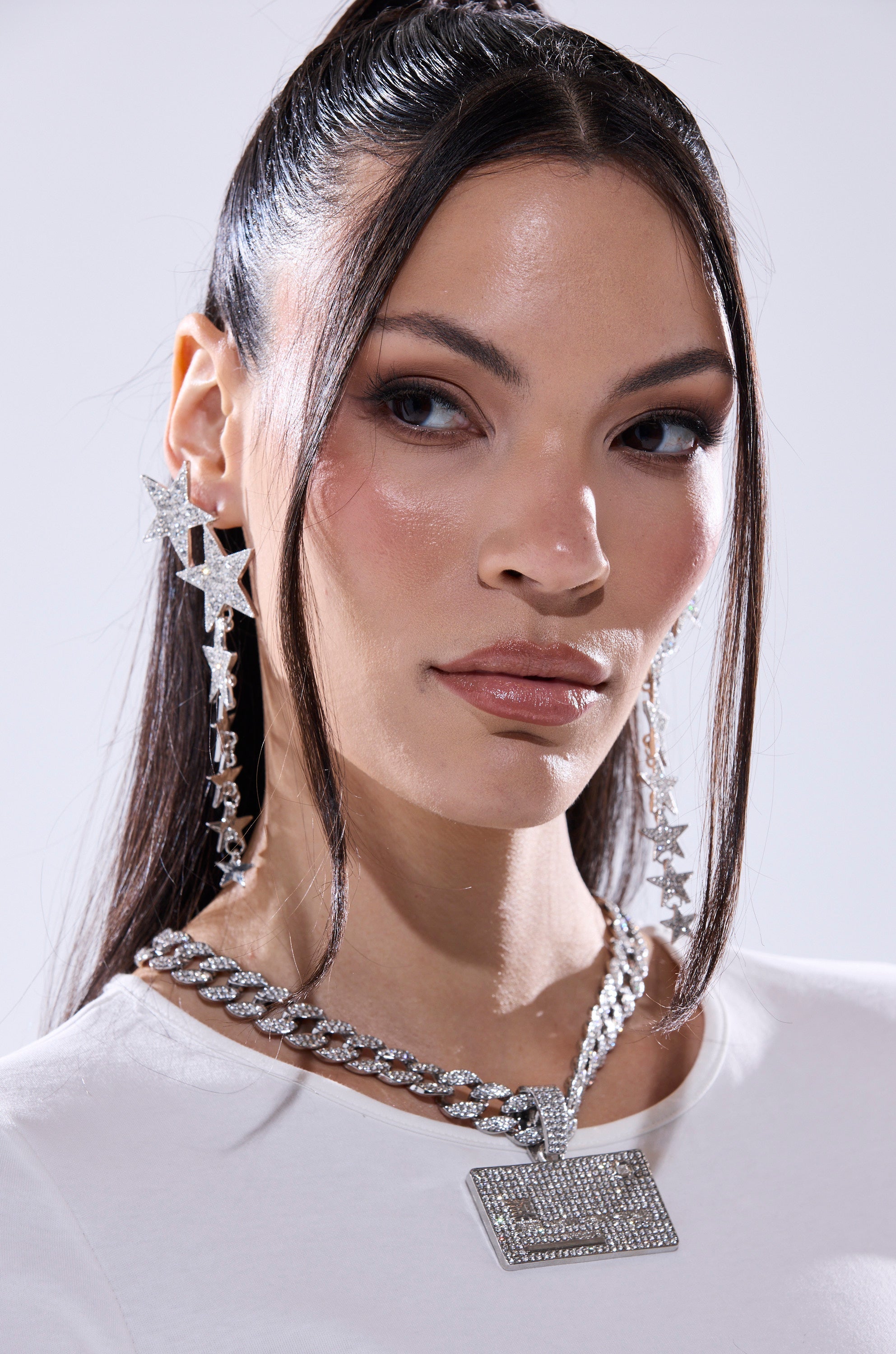 STARGURL EARRING
