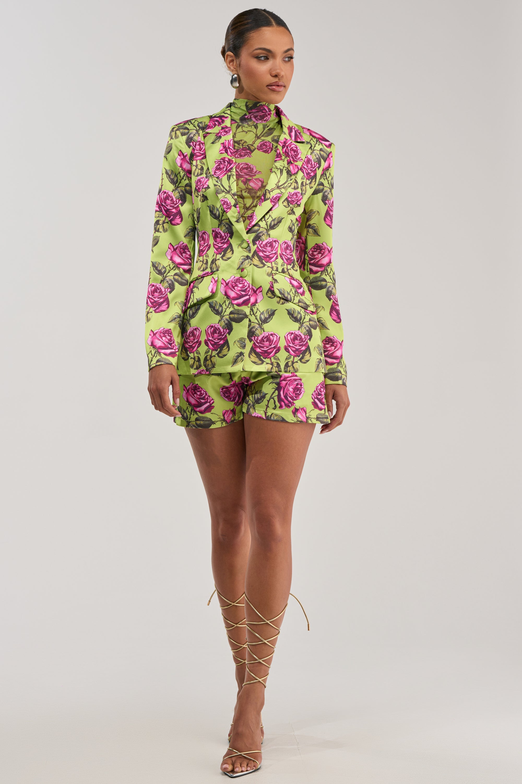 DOZEN ROSES SATIN SHORT IN CHARTREUSE