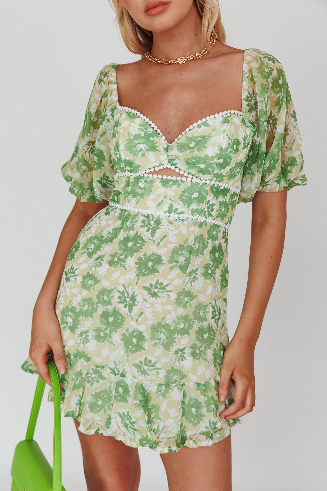 Catch Feelings Sweetheart Neckline Dot Trim Dress Floral Green
