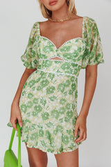 Catch Feelings Sweetheart Neckline Dot Trim Dress Floral Green