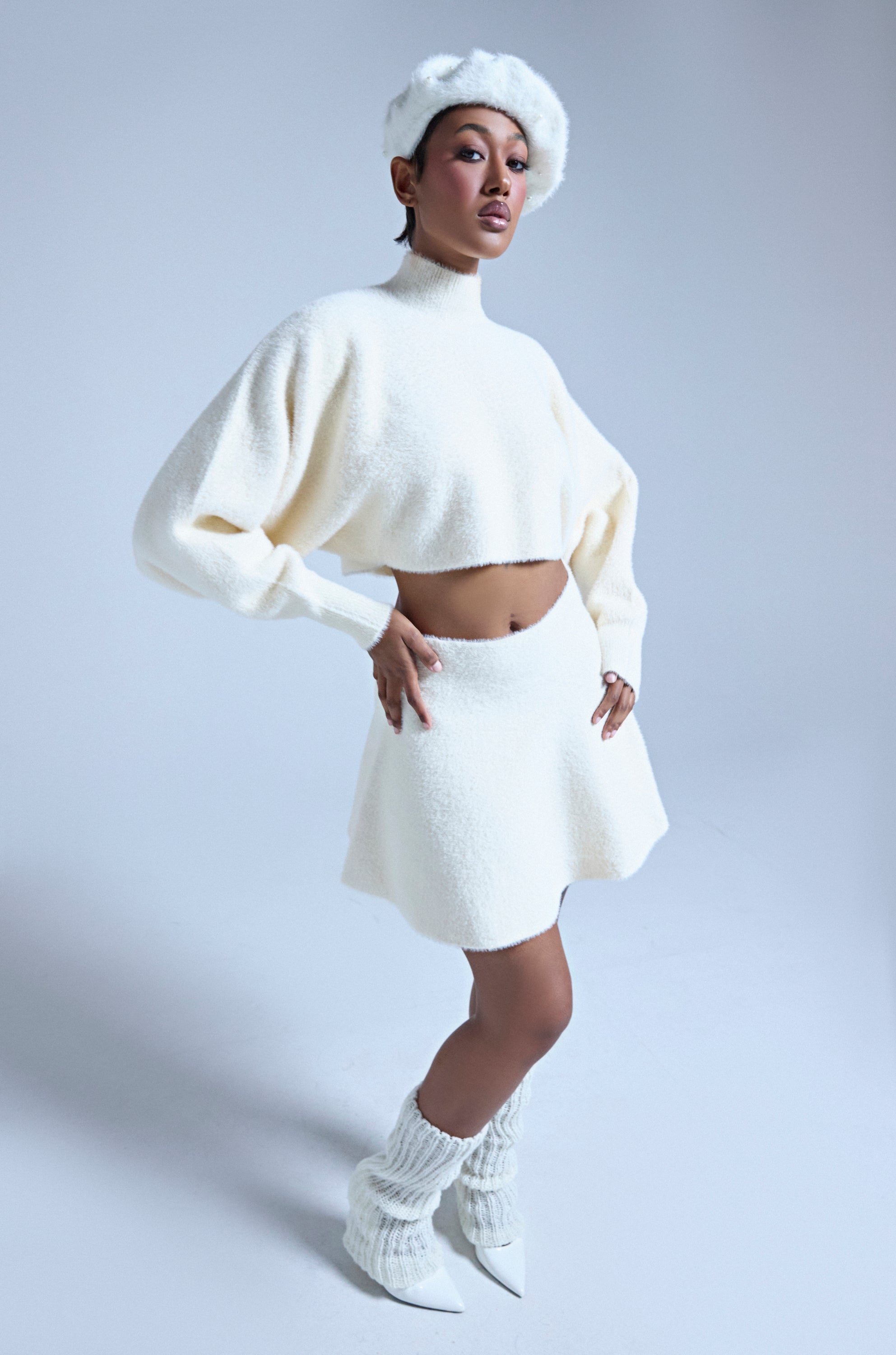 CUDDLE UP FUZZY CROPPED SWEATER IN IVORY