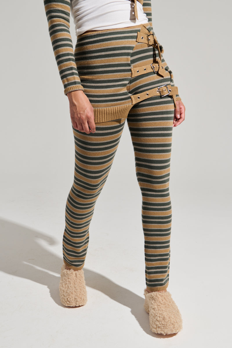 SAY LESS FLARE PANT