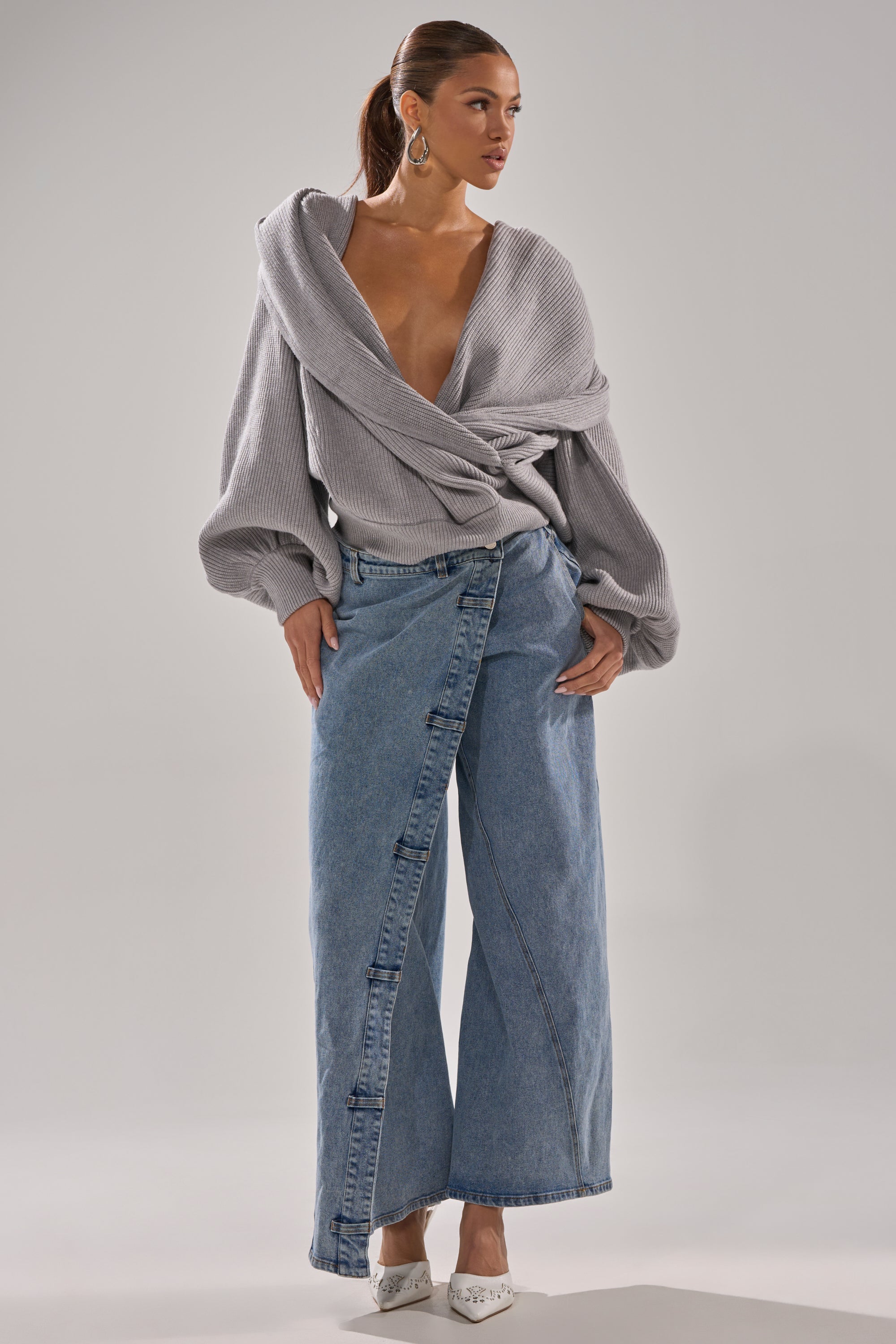 CRAZY FOR YOU CROSS FRONT SWEATER