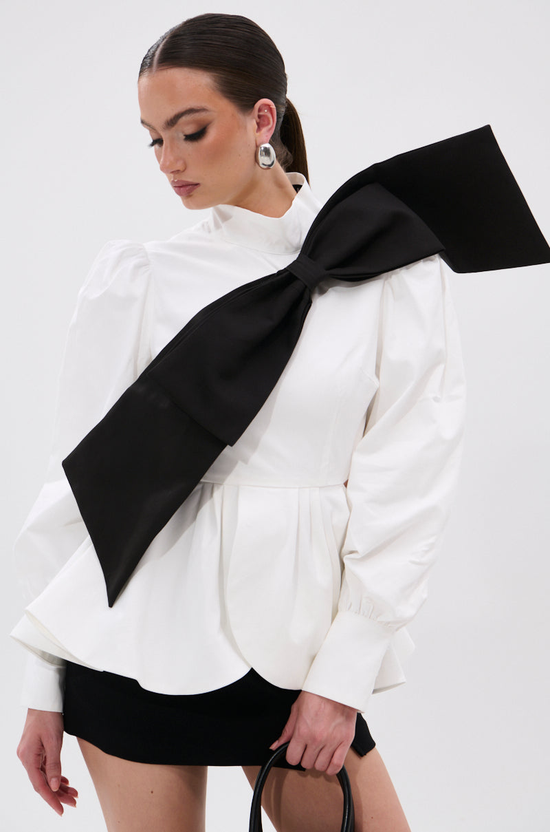 SO CHIC BOW BLOUSE