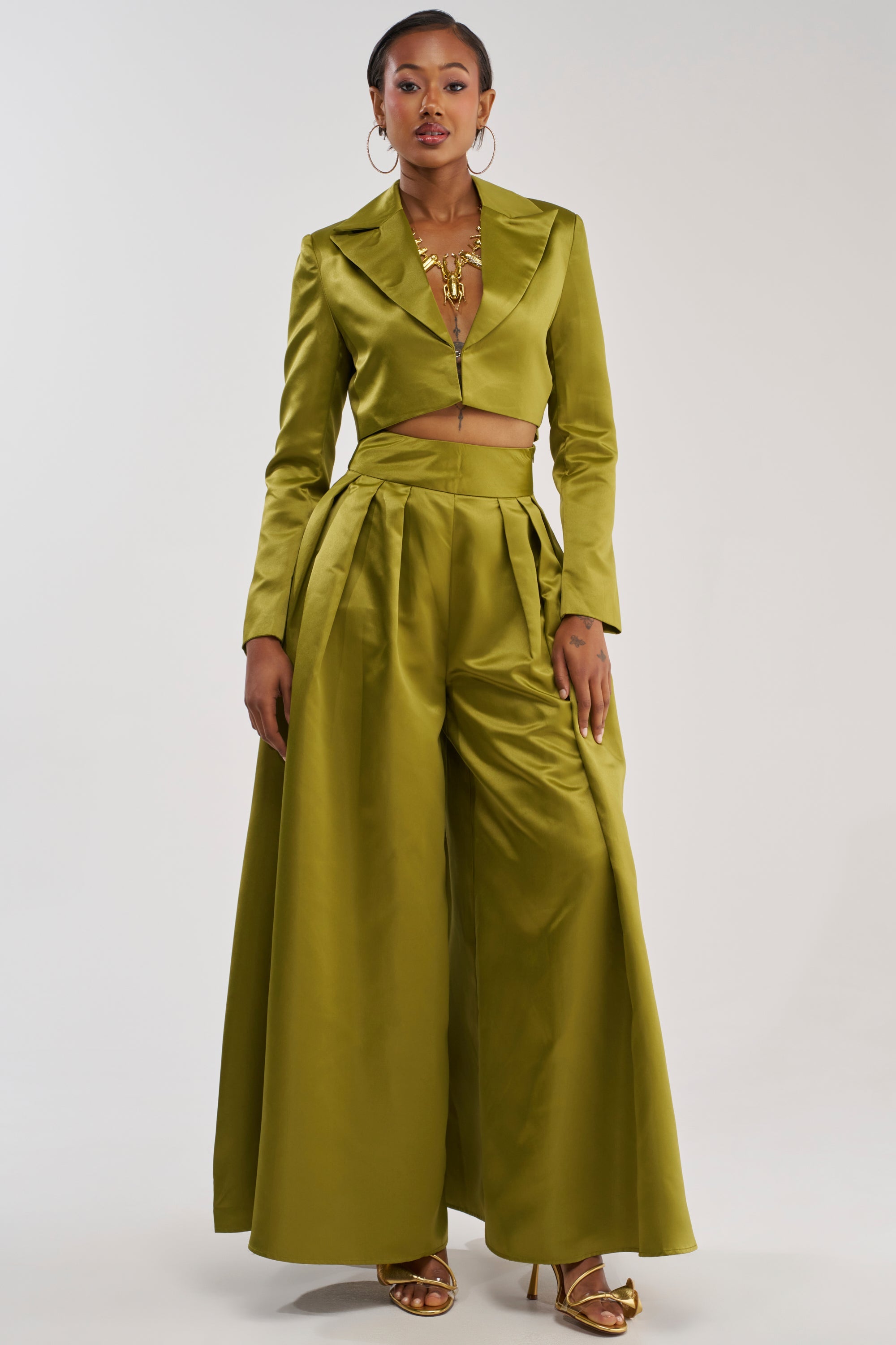 LILA SATIN BLAZER IN CHARTREUSE