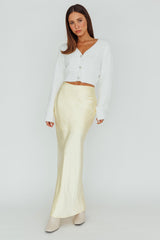 Chica Dulce Heart Button Knit Crop Top Cream