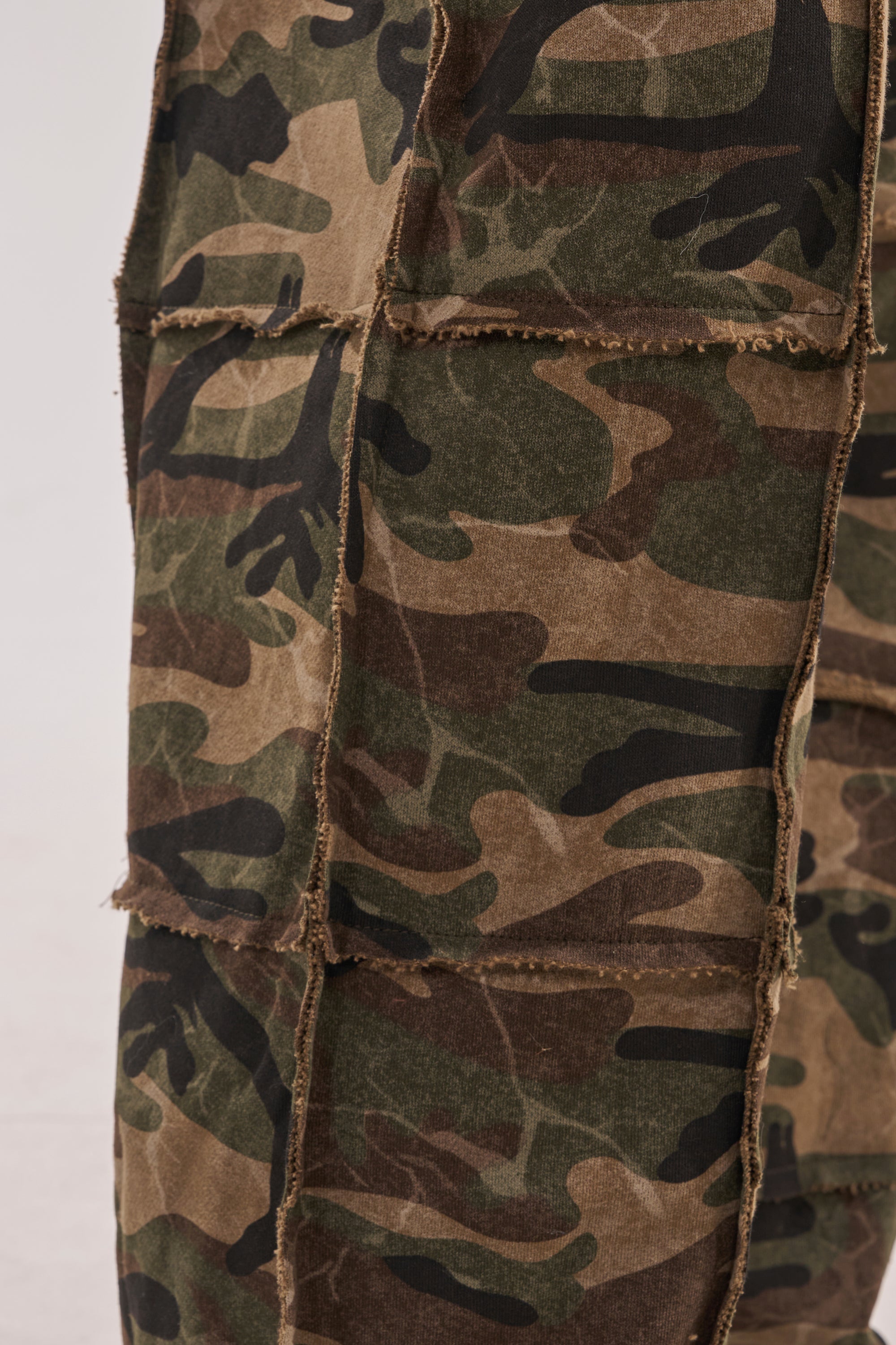 CAN'T SEE ME CAMO JOGGER
