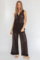 Canyons Sleeveless Button Top Lace Black