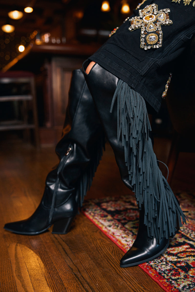 AZALEA WANG SZYMON BLACK WESTERN BOOT WITH FRINGE DETAILING