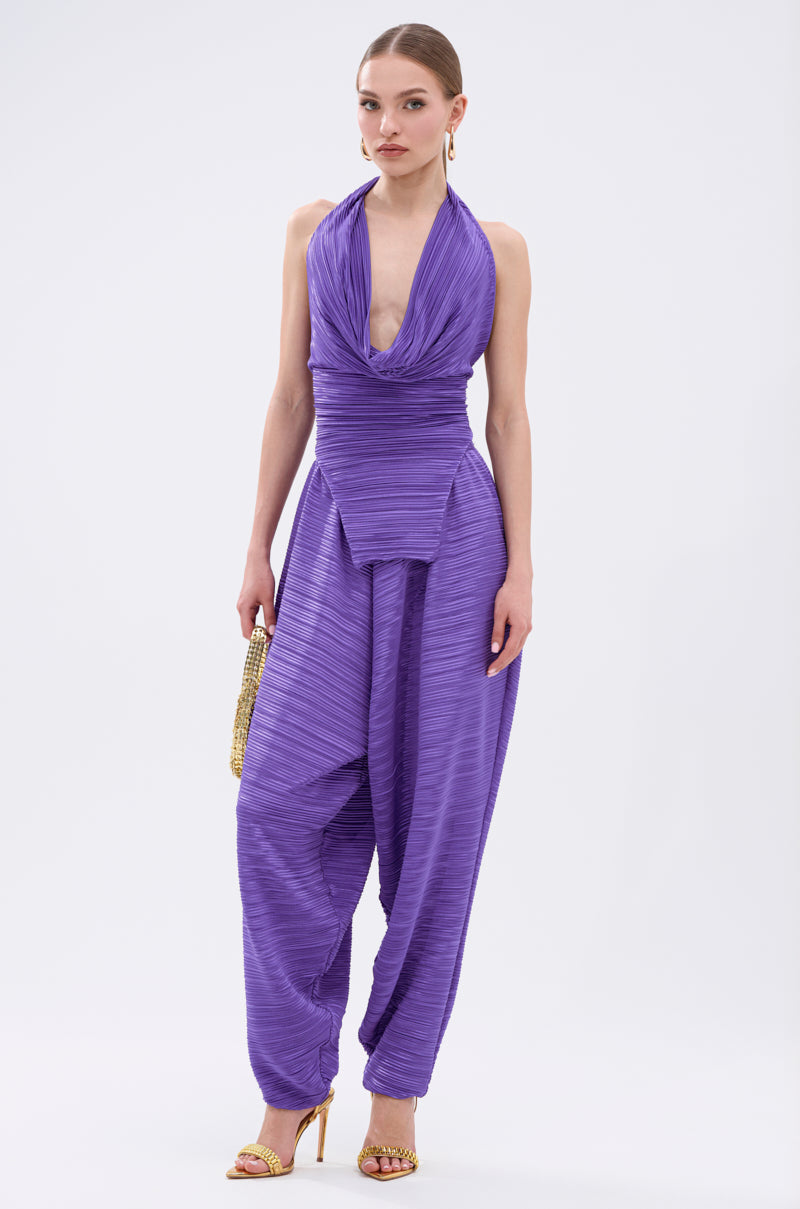 MAYAH COWL NECK PLISSE SLEEVELESS TOP IN PURPLE