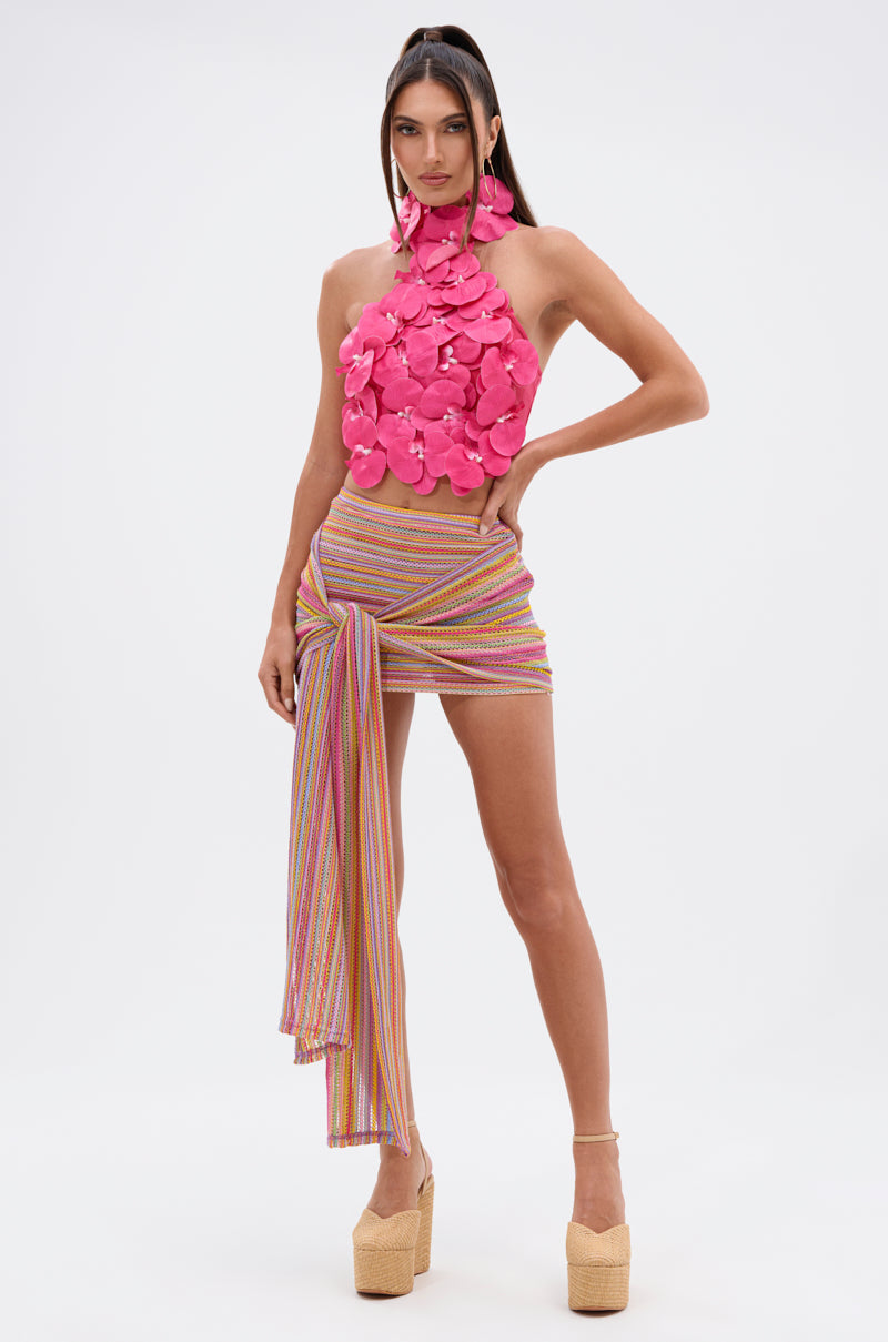 FLOWER BOMB TOP IN FUCHSIA