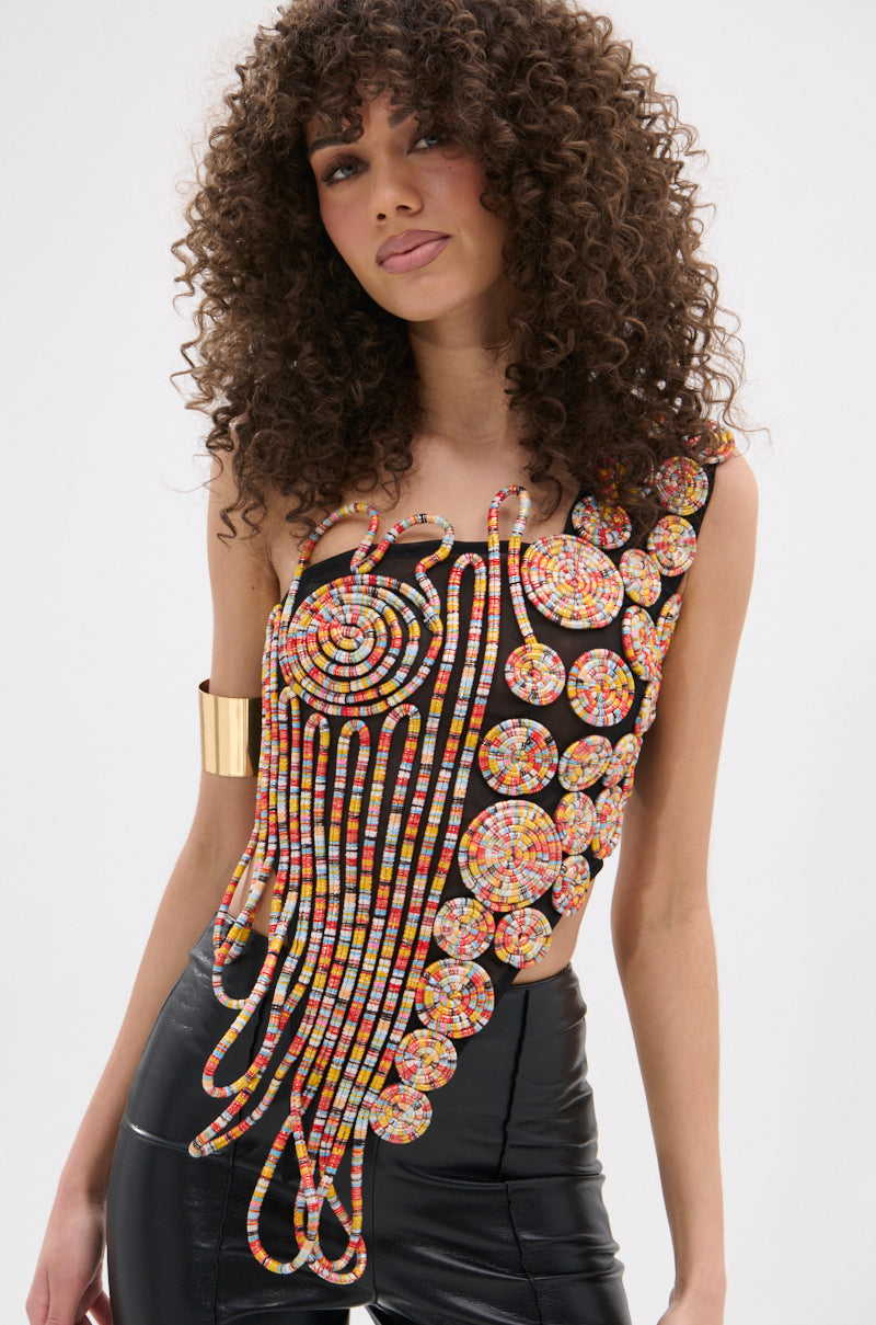 ROUND AND ROUND ASYMMETRIC SLEEVELESS TOP