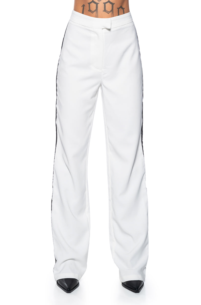 LANTIS WHITE TROUSER WITH RIBBON SEAM