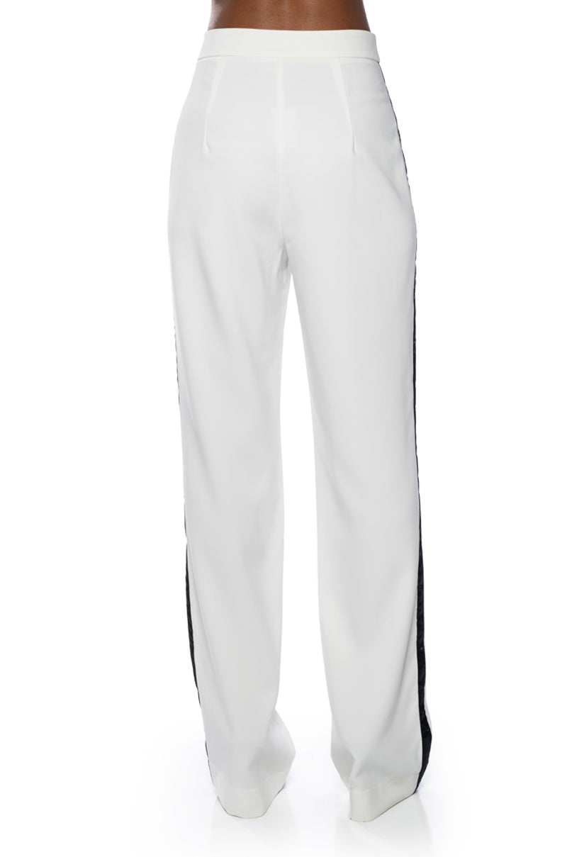 LANTIS WHITE TROUSER WITH RIBBON SEAM
