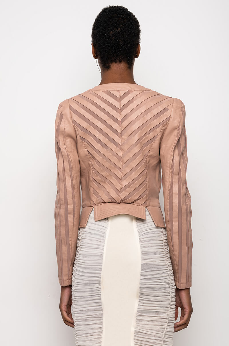 COME A LITTLE CLOSER MESH PLEATHER PLUS JACKET