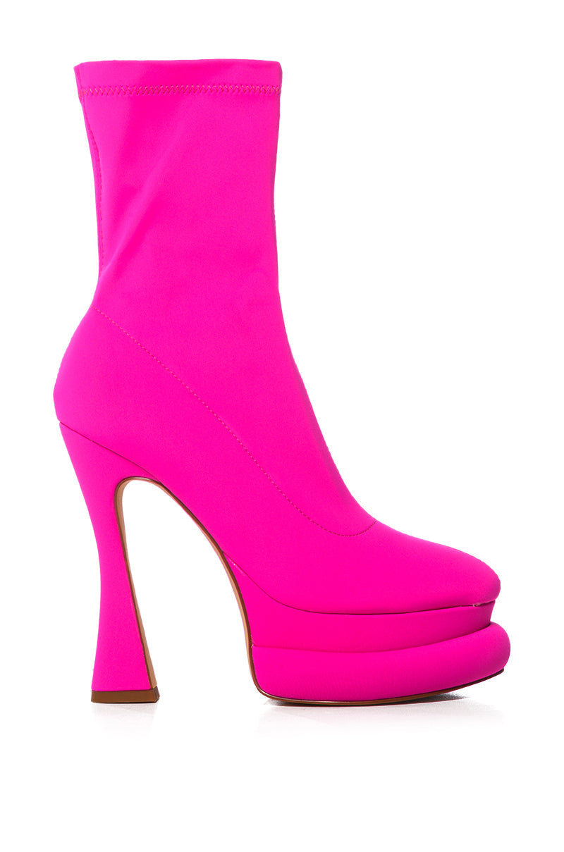 AZALEA WANG DELANIE FUCHSIA BOOTIE