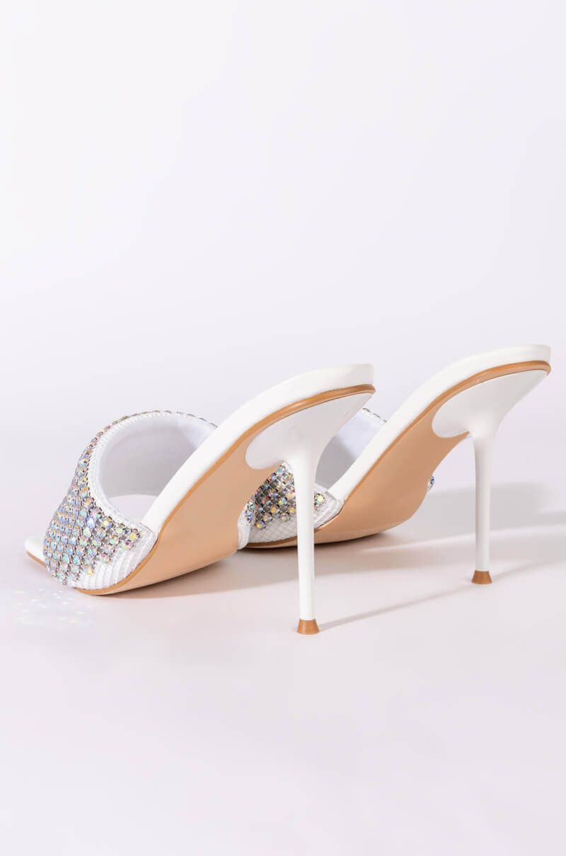 AZALEA WANG DIRTY DANCING STILETTO SANDAL IN WHITE
