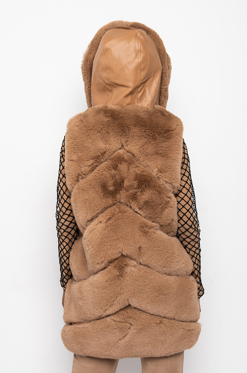 ESKIMO PANEL FAUX FUR VEST