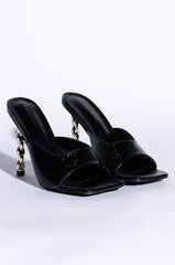 AZALEA WANG HEARTS RACING STILETTO SANDAL IN BLACK