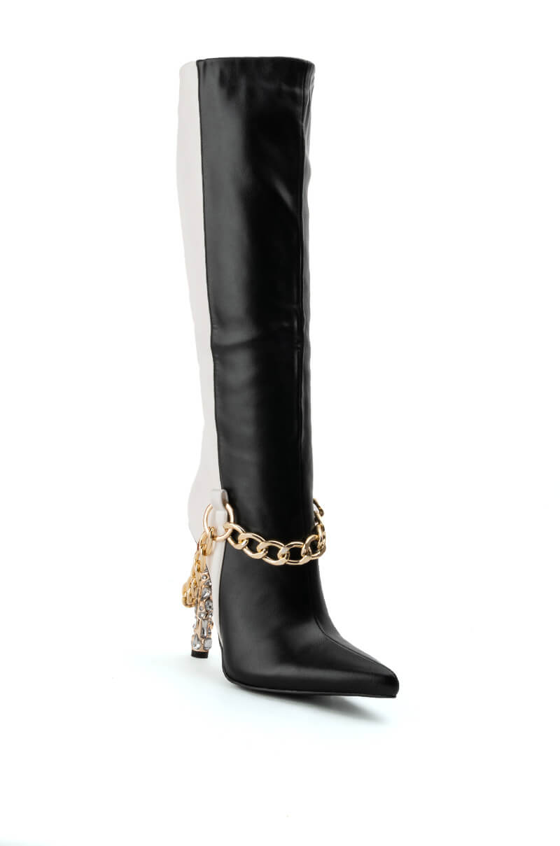 AZALEA WANG HARLOW KNEE HIGH CHAIN BOOT IN BLACK WHITE