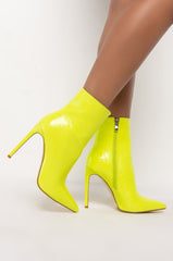 AZALEA WANG LIFE OF THE PARTY STILETTO BOOTIE IN NEON LIME