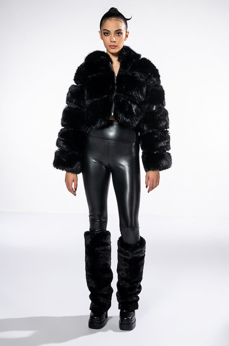 MUFFIN SOFT AND LUXE CROP FUR JACKET
