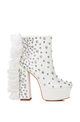 AZALEA WANG MYKA EMBELLISHED BOOTIE IN WHITE