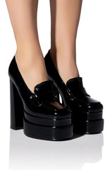 AZALEA WANG NICKI PATENT PUMP IN BLACK