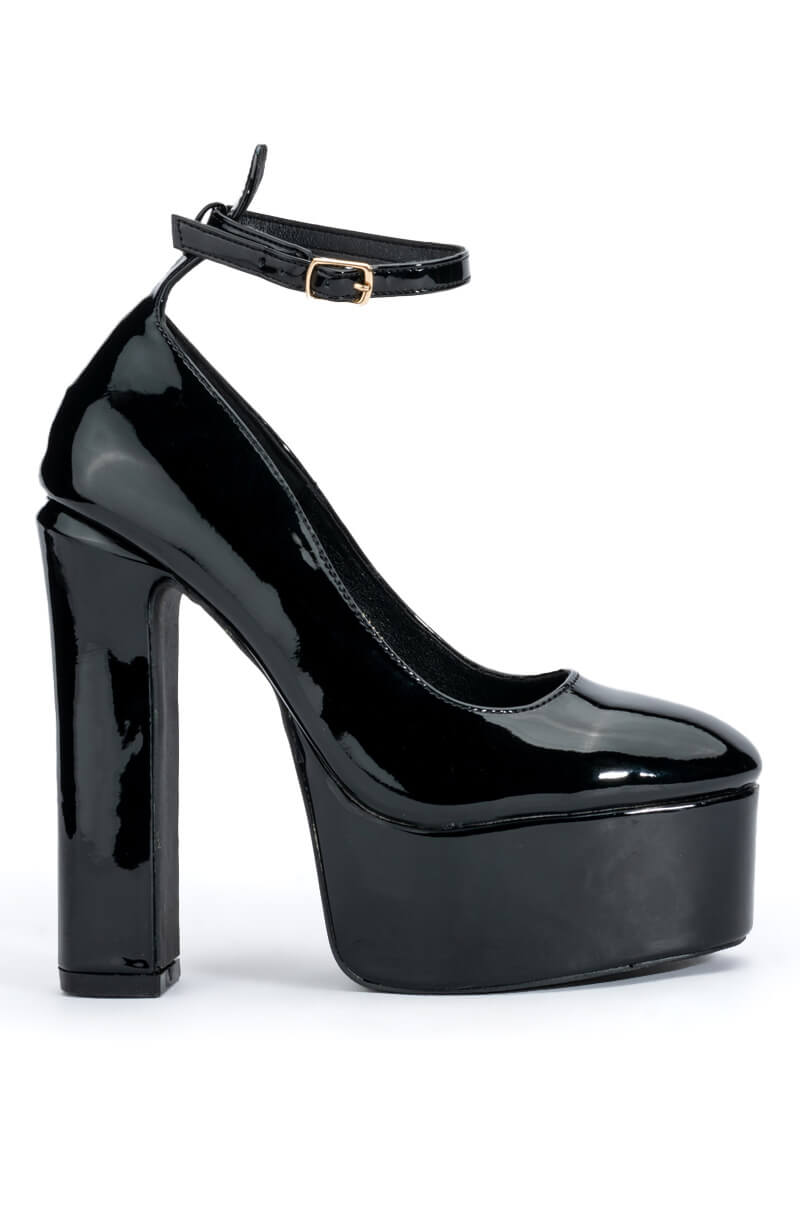 AZALEA WANG LUCIANA SEXY PUMP IN BLACK