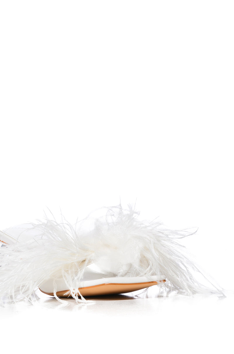 AZALEA WANG DEIDRE WHITE NOVELTY HEEL SANDAL