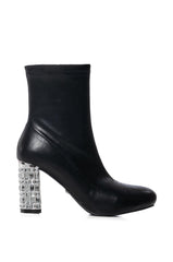 AZALEA WANG PIANO BLACK DIAMOND HEEL BOOTIE