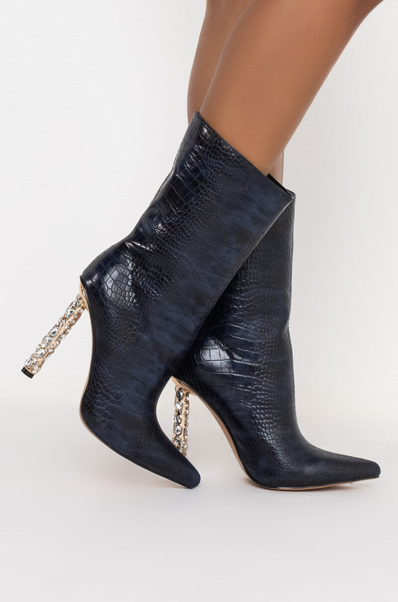 AZALEA WANG PLAY WITH MY HEART STILETTO BOOTIE IN BLUE