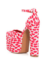AZALEA WANG PRISCILLA PRINTED PLATFORM PUMP