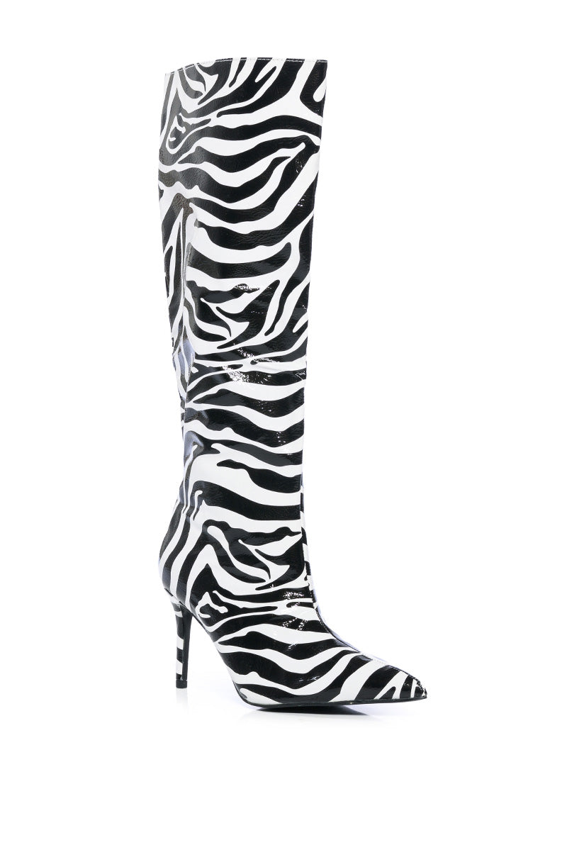 AZALEA WANG SCHROETER STILETTO BOOT IN BLACK