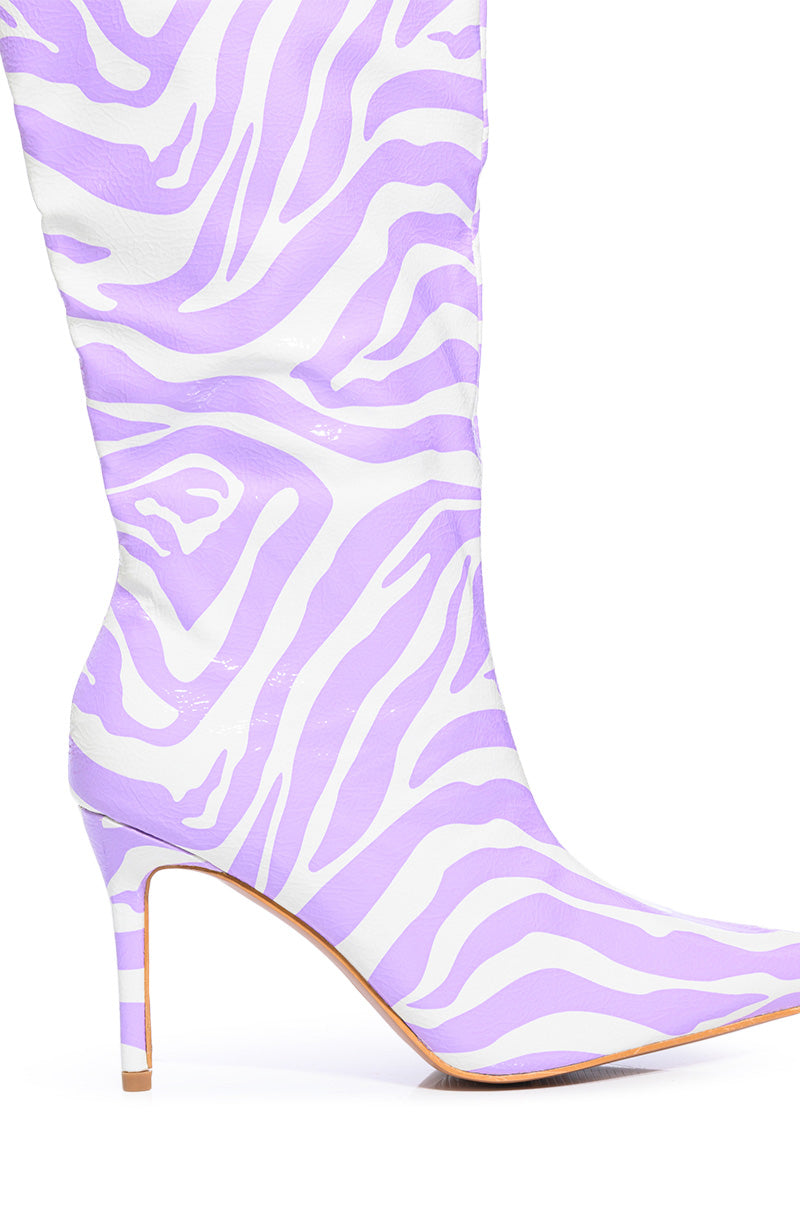 AZALEA WANG SCHROETER STILETTO BOOT IN GREEN
