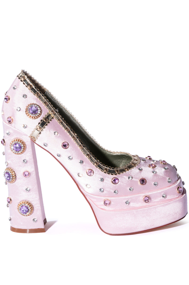 AZALEA WANG CLEA SATIN PUMP IN PINK