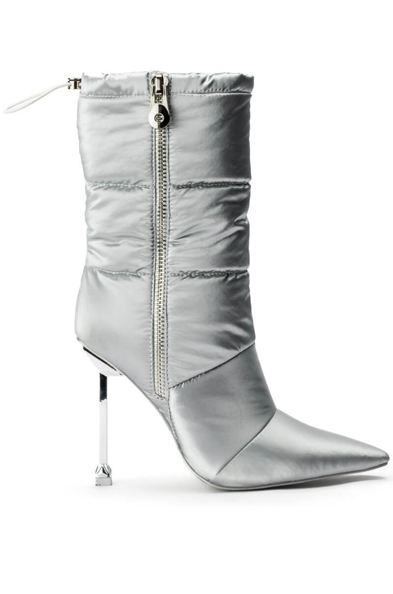 AZALEA WANG GRETCHEN STILETTO PUFFER BOOTIE IN SILVER