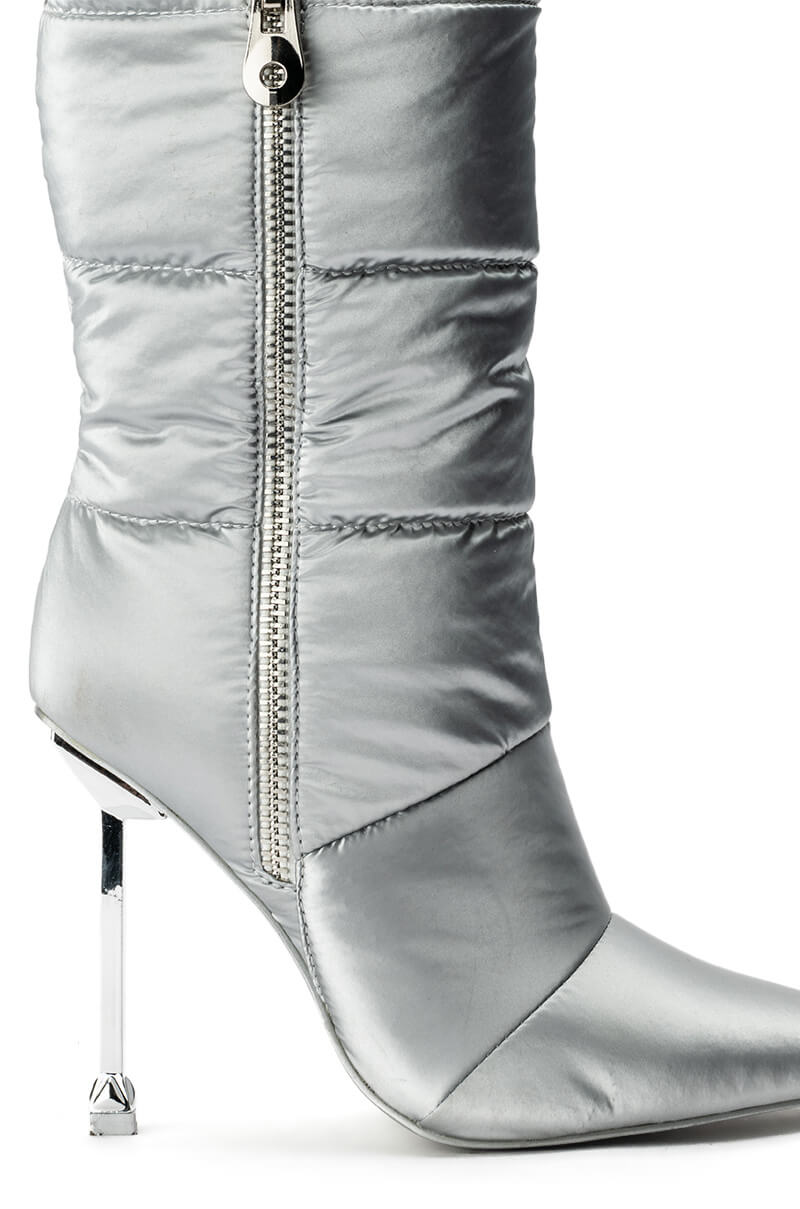 AZALEA WANG GRETCHEN STILETTO PUFFER BOOTIE IN SILVER
