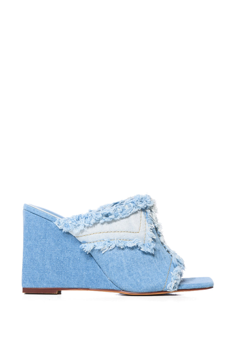 AZALEA WNAG TOBIAS WEDGE DENIM MULE