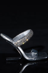 AZALEA WANG VANCE METALLIC WEDGE SANDAL IN SILVER