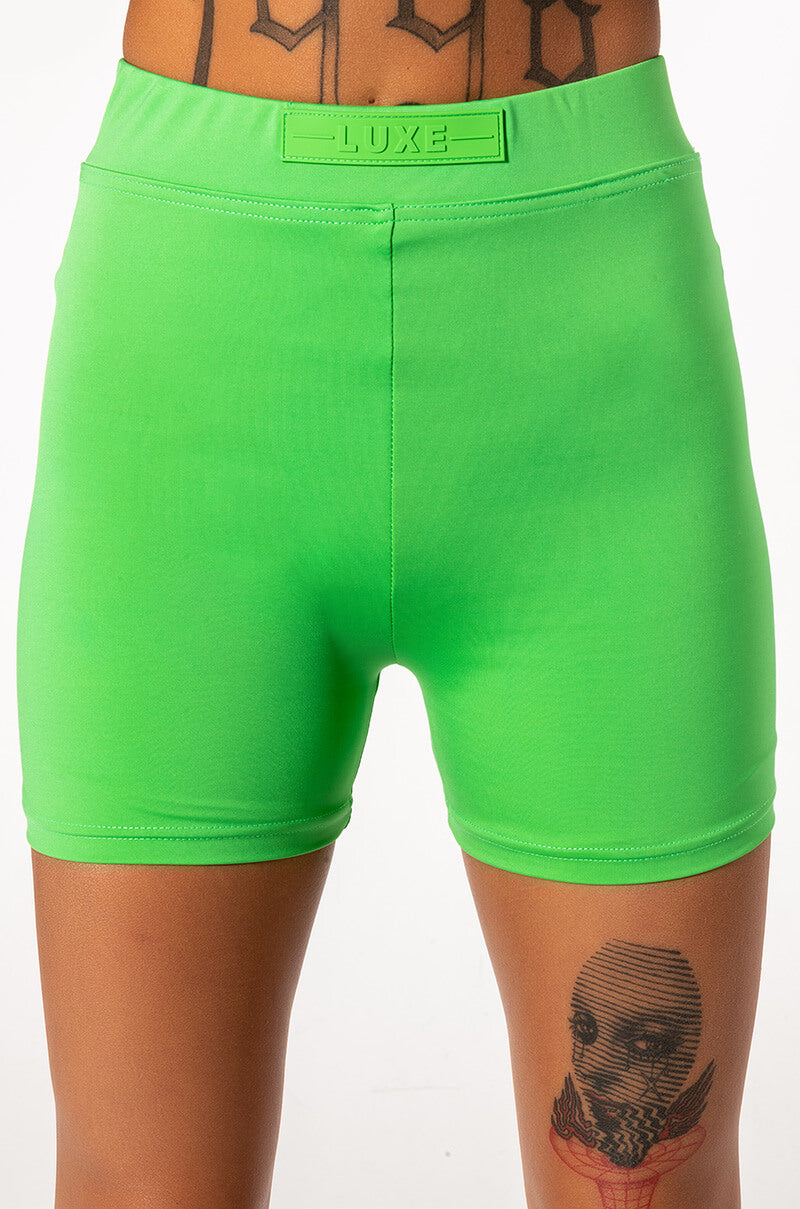 BASIC LUXE NEON GREEN BIKER SHORT