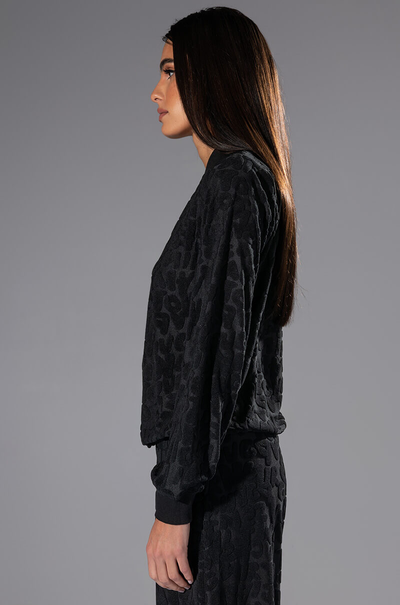 BE HERE TEXTURED PULLOVER SWEATSHIRT