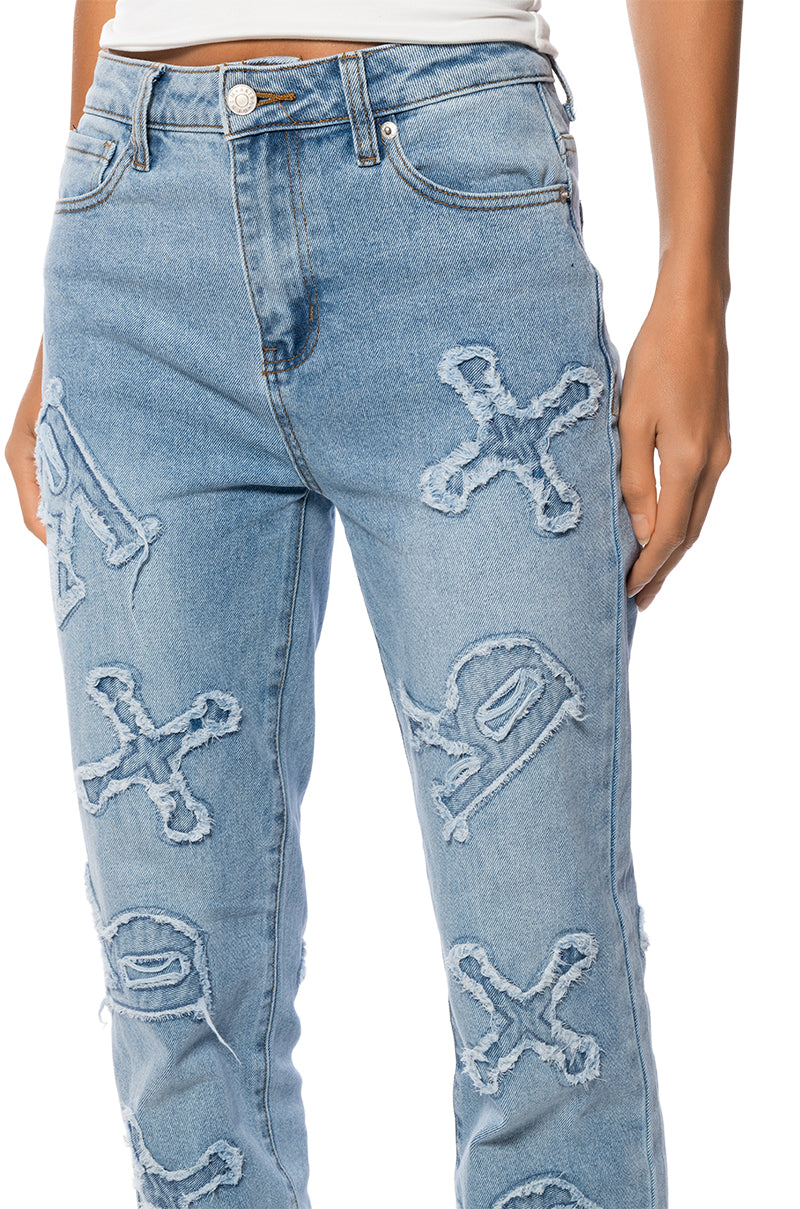 BE YOURSELF RELAXED FIT DENIM