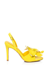 BLOOMING YELLOW FLOWER DETAIL SANDAL
