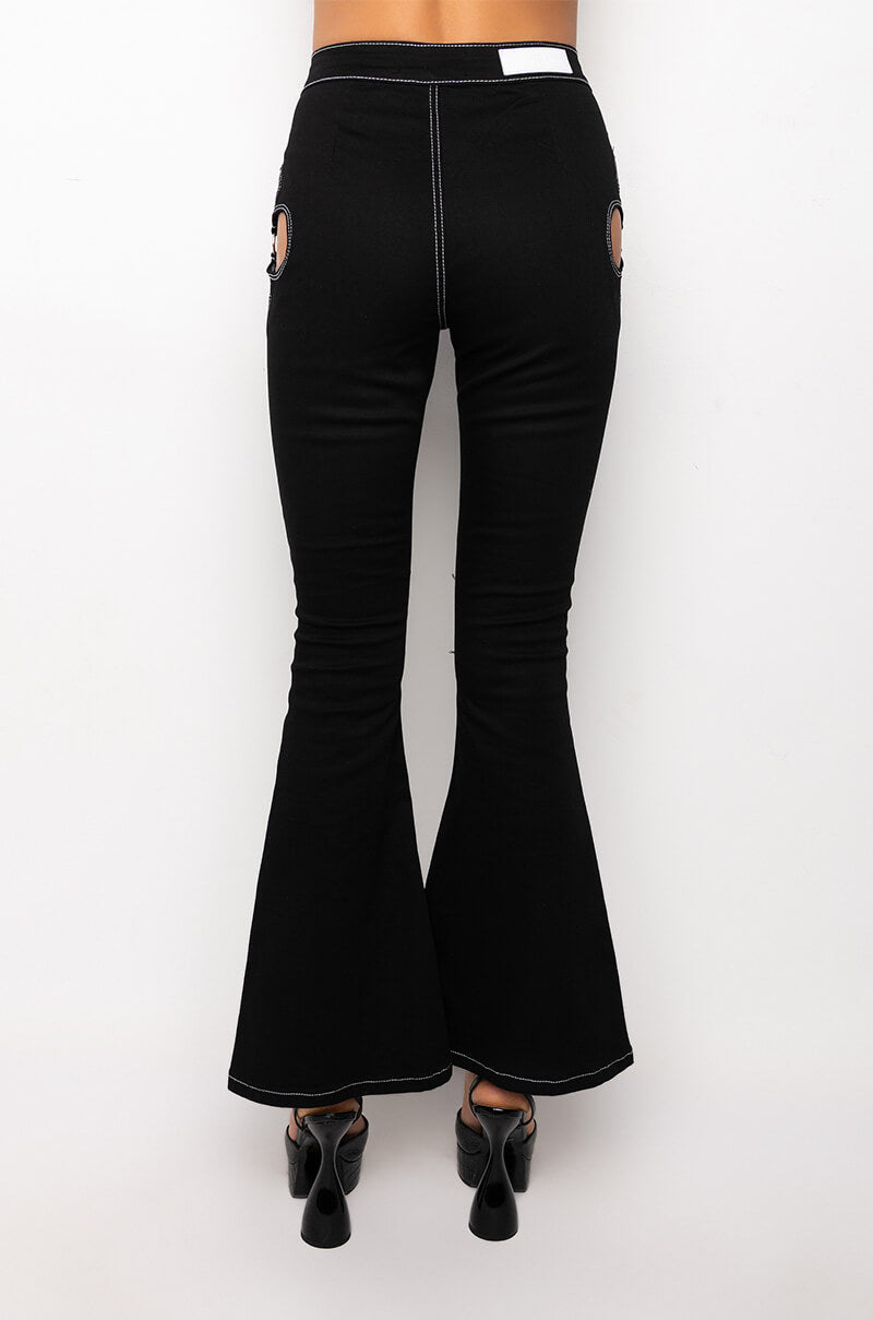 BLOSSOM CUT OUT DETAIL FLARE JEAN