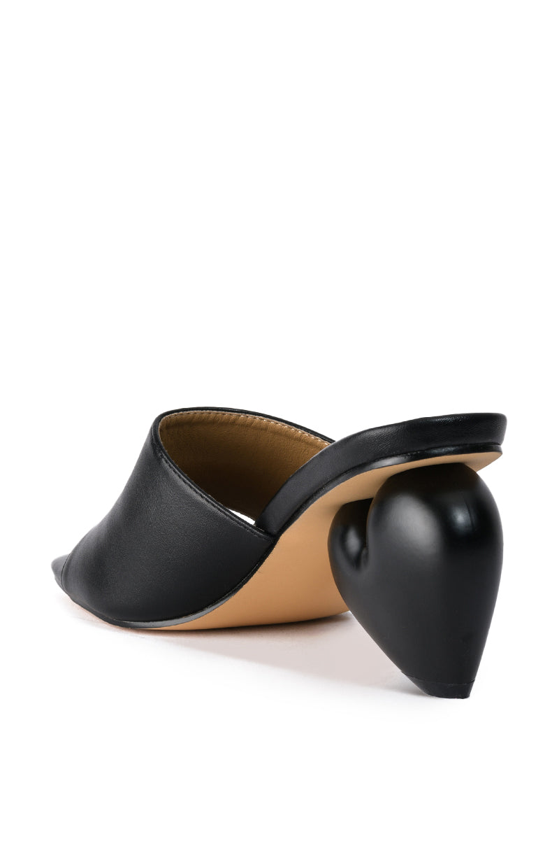 BUBBLE HEART BLACK NOVELTY HEEL SANDAL